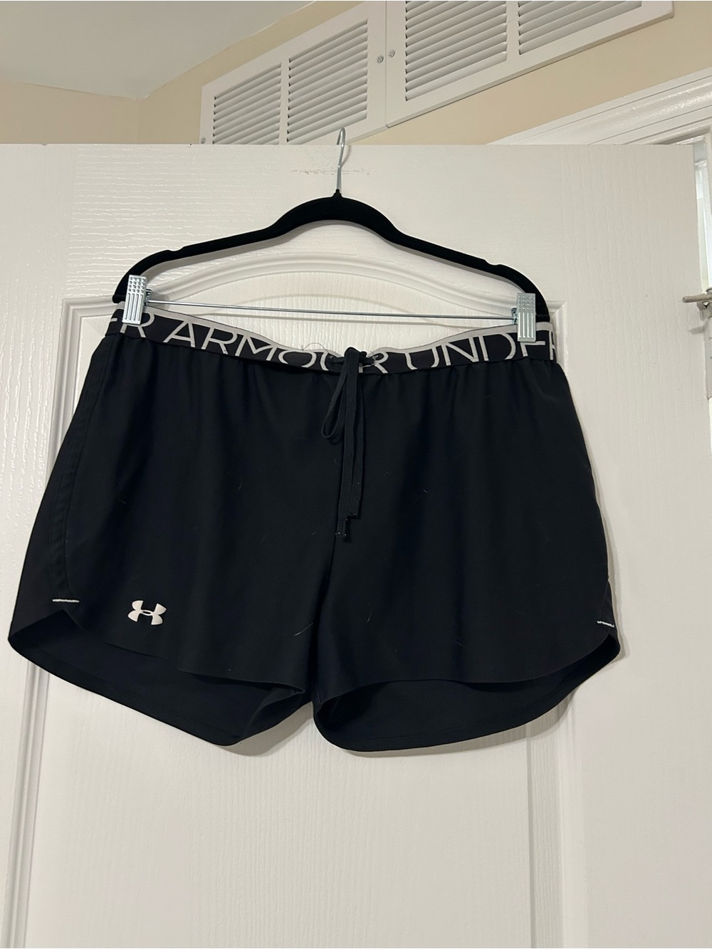 Under Armour Black Women's Athletic Shorts with Branded Waistband